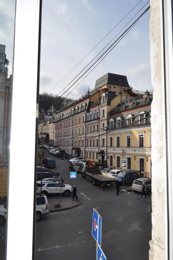 Great 144 Sq.M. Apartment In The Center Of Kiev Bagian luar foto