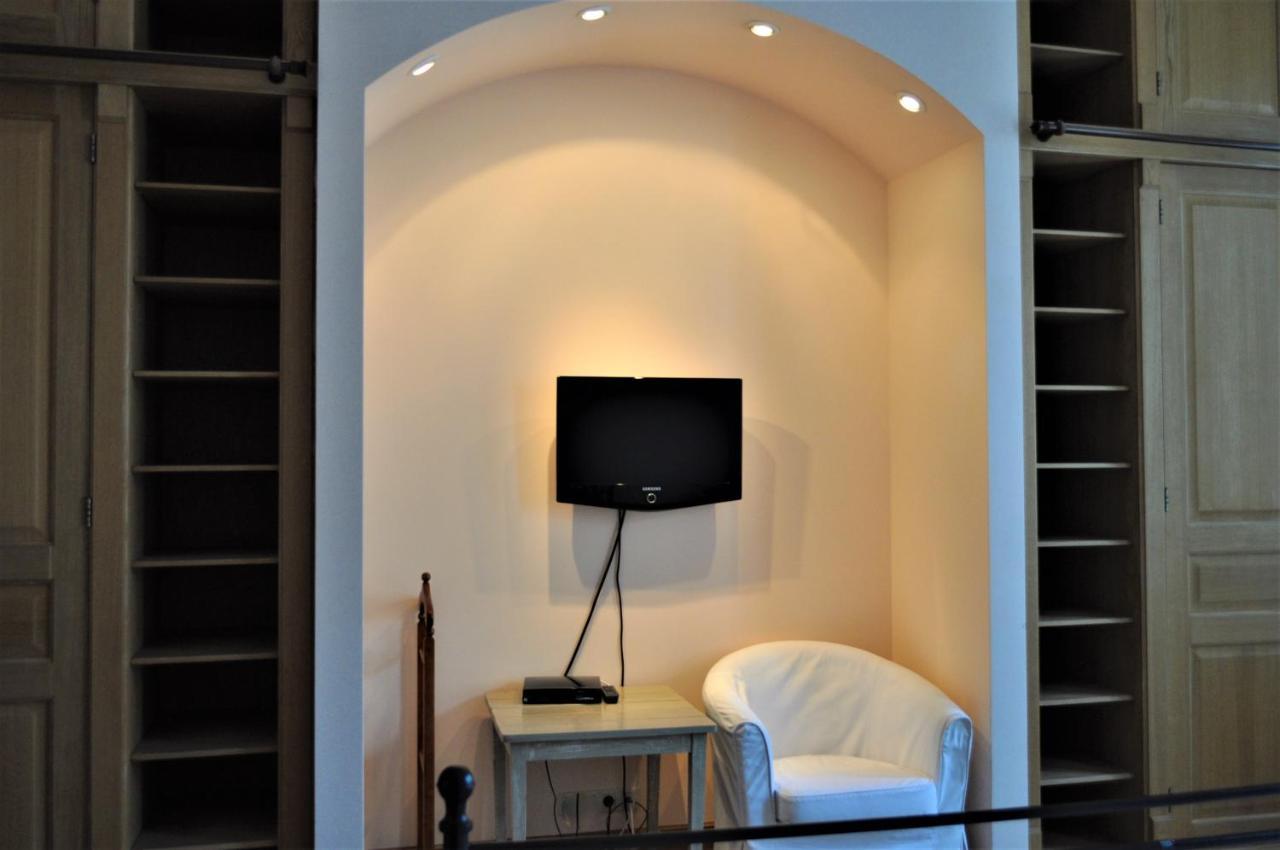 Great 144 Sq.M. Apartment In The Center Of Kiev Bagian luar foto